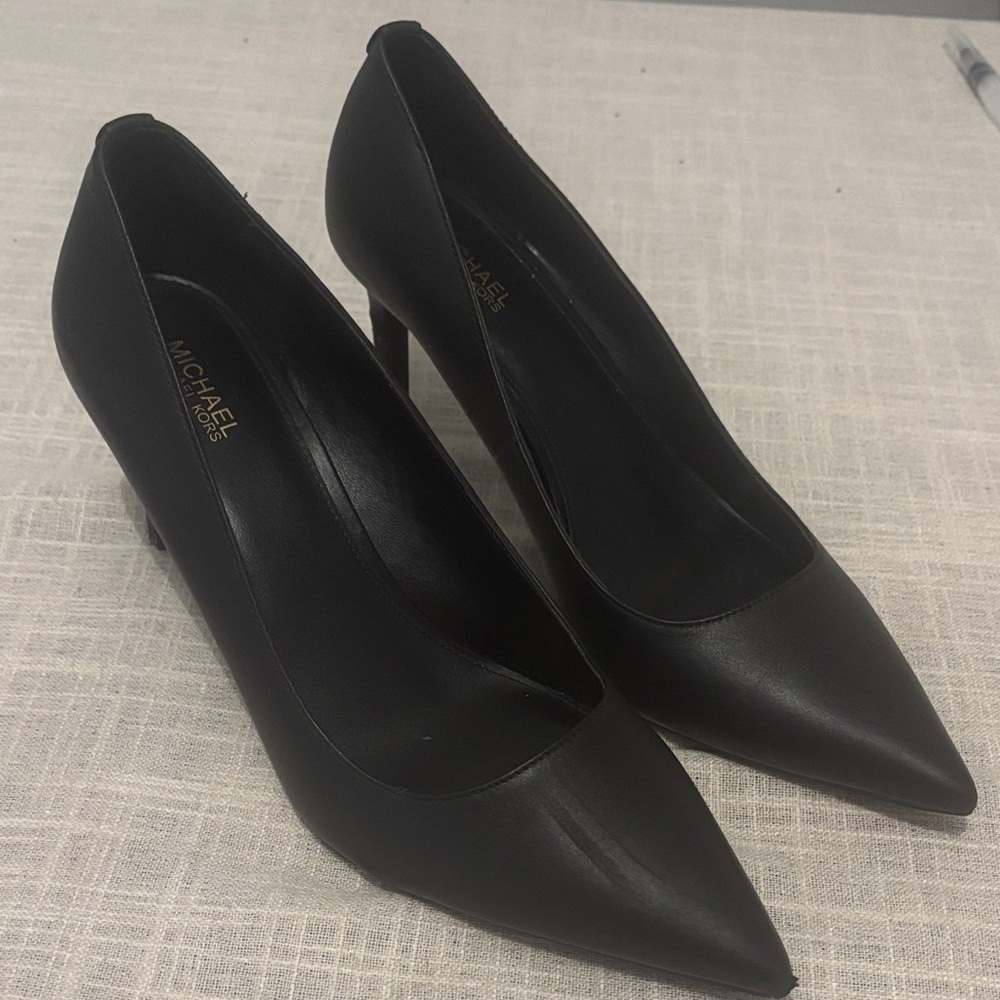 Michael Kors Classic Black Heels
